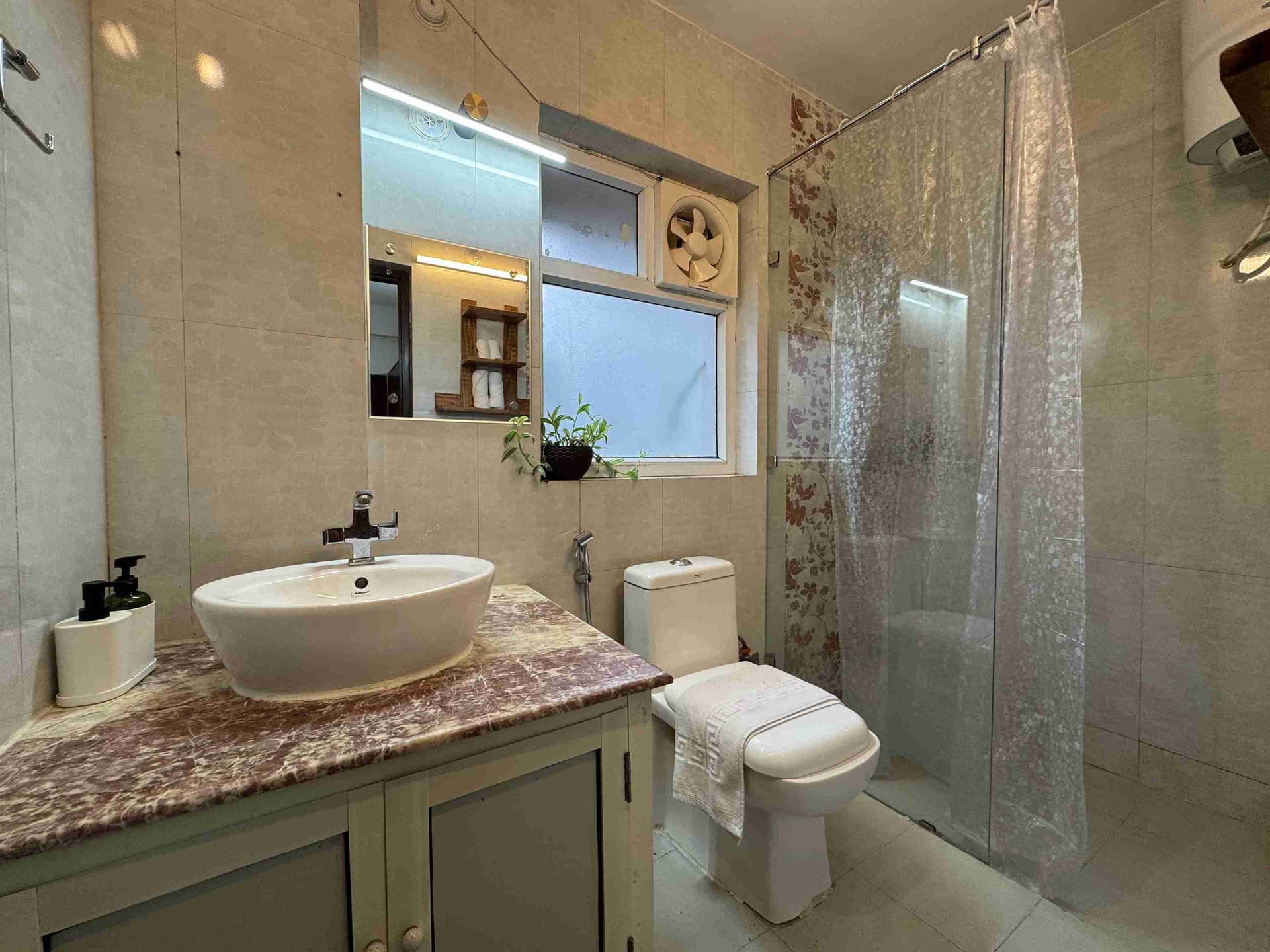 Eight Dreamy Rooms