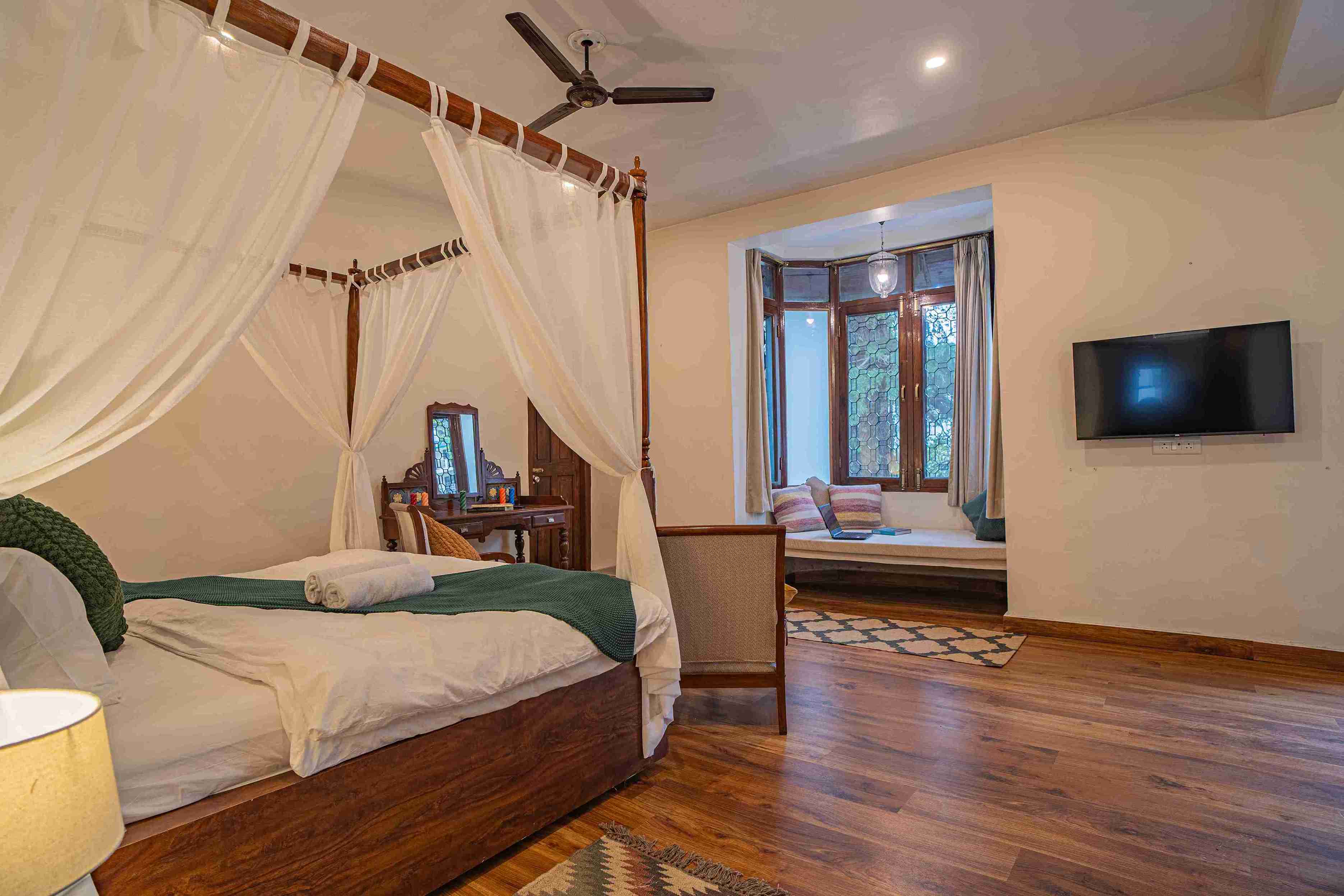 Five Colonial Suites